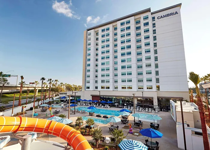 Anaheim Resort Suites